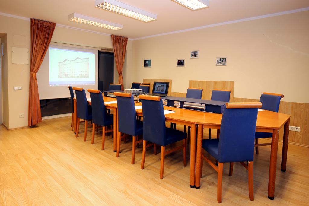Apart Hotel Tomo Free Parking Riga Exterior photo