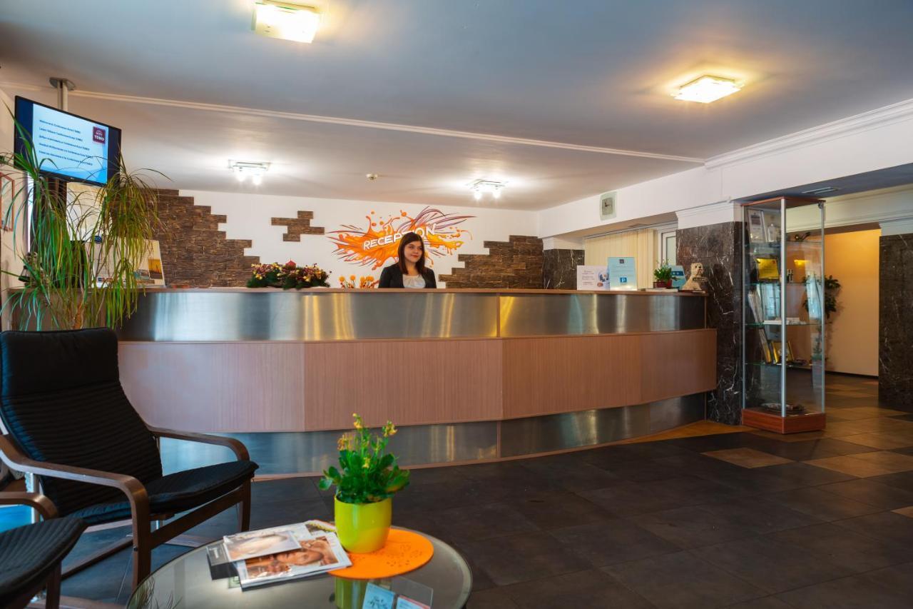 Apart Hotel Tomo Free Parking Riga Exterior photo